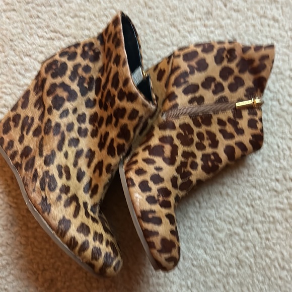 Leopard boots - Picture 2 of 4